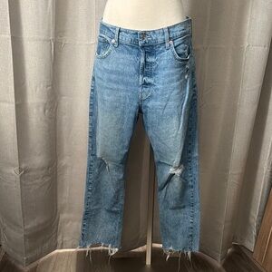 GAP High-Rise Cheeky Straight Distressed Raw Hem Denim